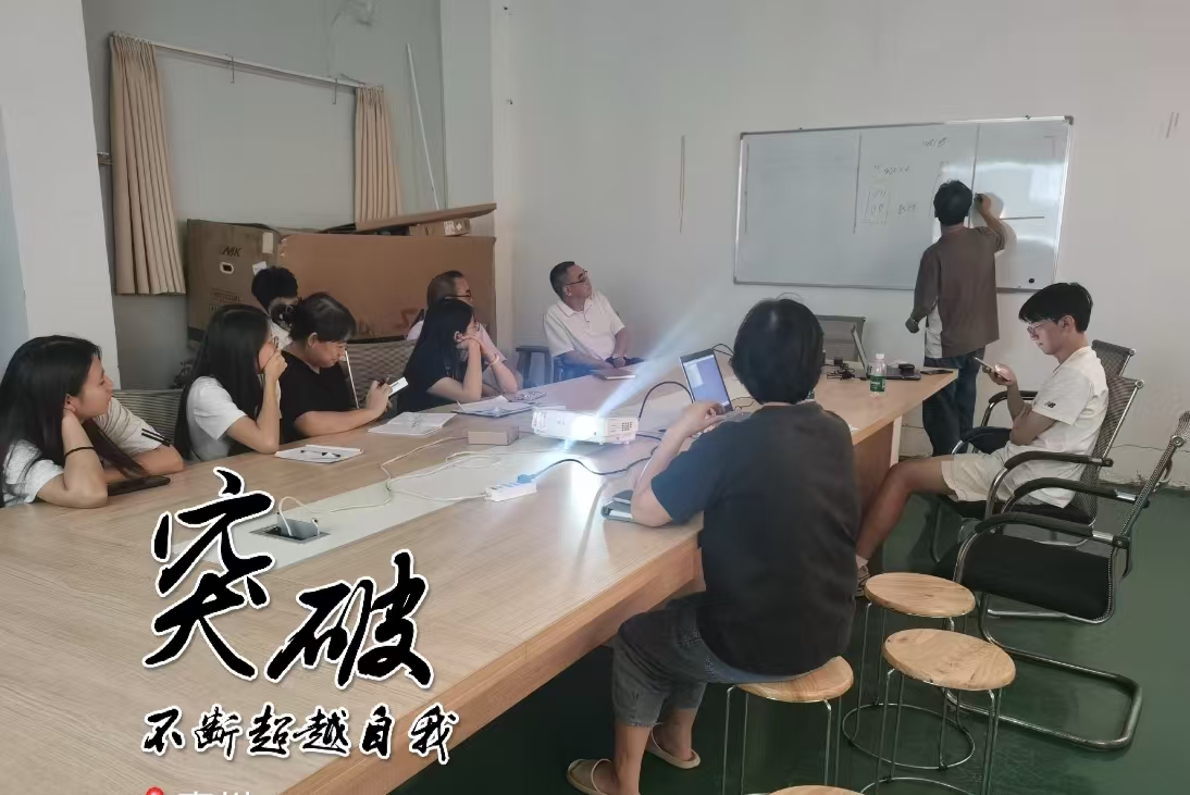 玩具一.jpg